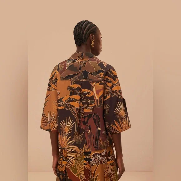 FARM RIO Savana Dream Caramel Utility Blouse - Picture 5 of 5